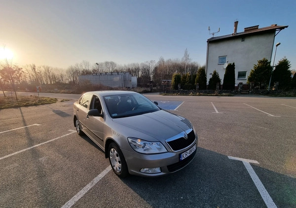 Skoda Octavia cena 22000 przebieg: 249109, rok produkcji 2012 z Gdynia małe 121